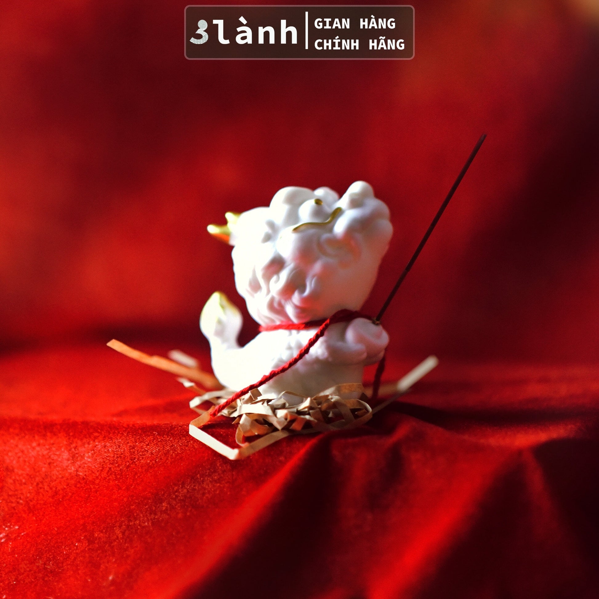 Đế Nhang Trầm Hương Tượng Kỳ Lân Gốm Sứ Cao Cấp Xanh Trắng 3 Lành Trang Trí Tâm Linh Thờ Cúng Thư Giãn Quà Tết - 3 Lanh
