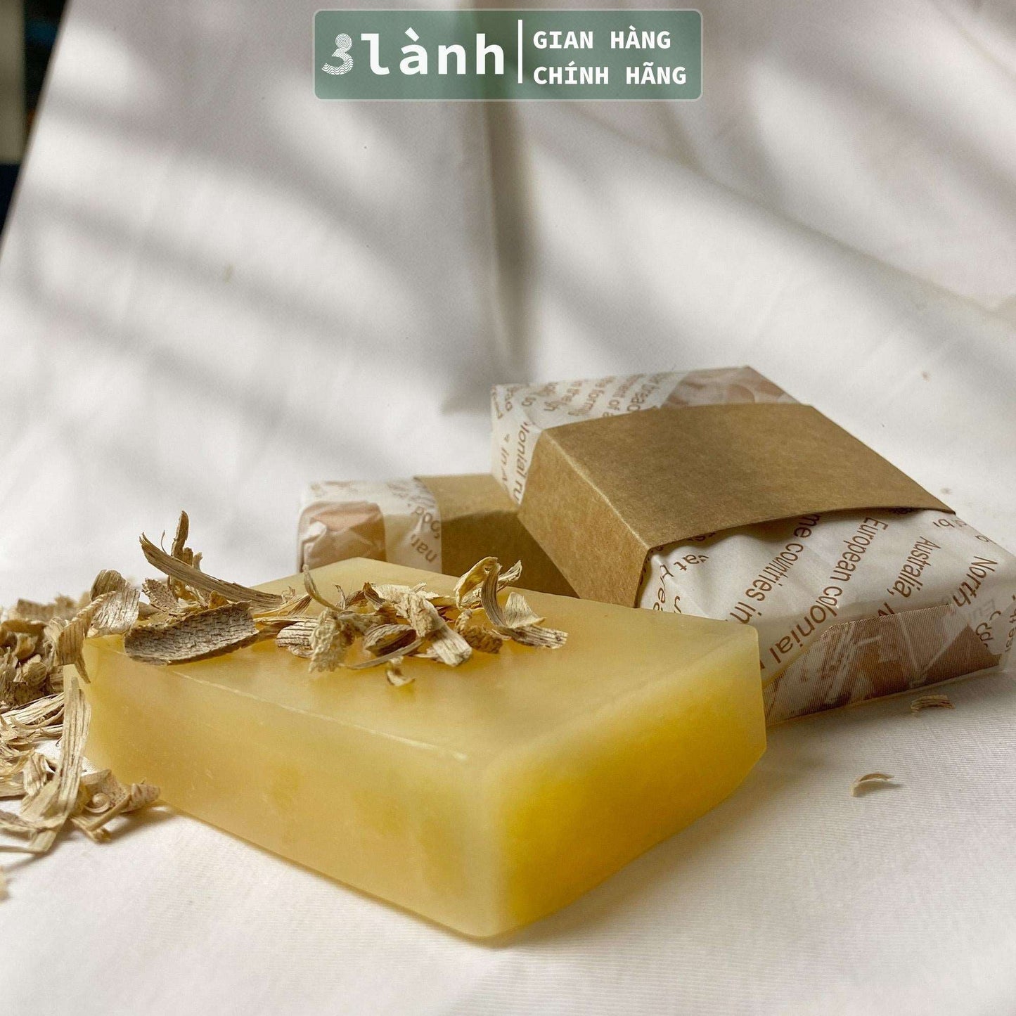 Xà Phòng Trầm Hương Tự Nhiên 100% 3 Lành 80gr Handmade Không Hóa Chất Tạp Chất Thơm Dịu Làm Sạch Giữ Mùi Lâu - 3 Lanh