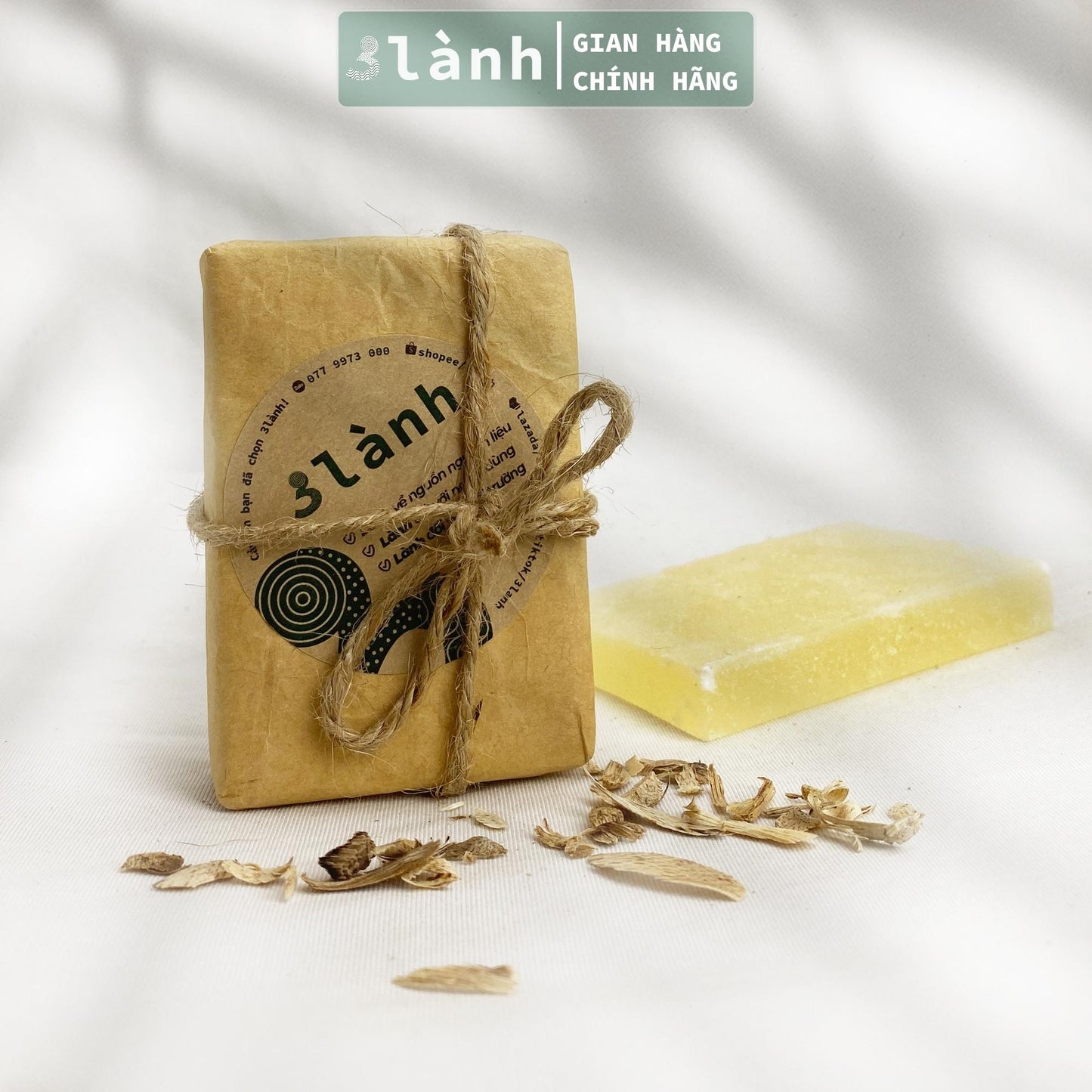 Xà Phòng Trầm Hương Tự Nhiên 100% 3 Lành 80gr Handmade Không Hóa Chất Tạp Chất Thơm Dịu Làm Sạch Giữ Mùi Lâu - 3 Lanh