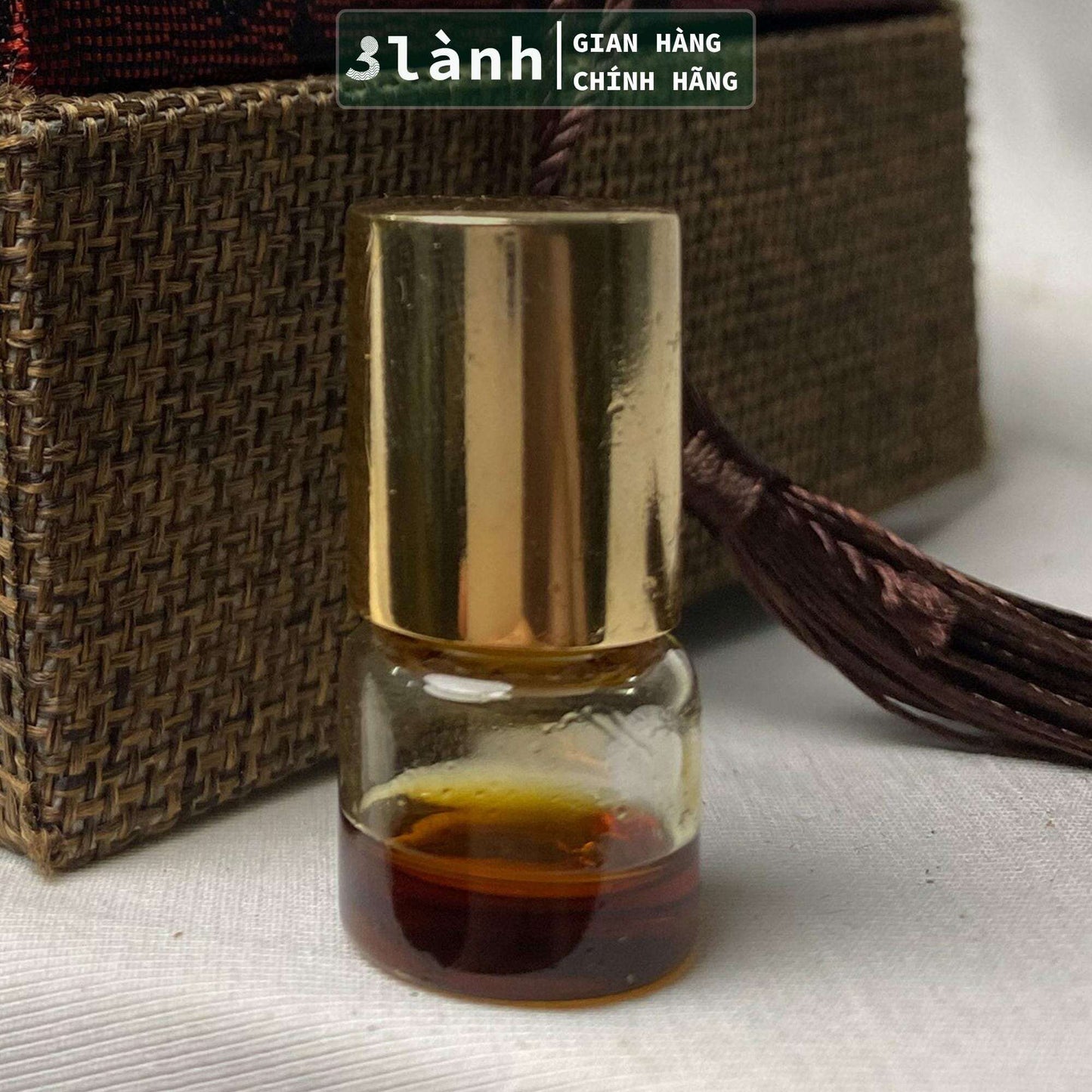 Nước Hoa Trầm Hương Tự Nhiên 100% 3 Lành 1ml Không Hóa Chất Thơm Dịu Giữ Mùi Lâu Mùi Trầm Hương Đặc Trưng 15 Năm Trầm - 3 Lanh