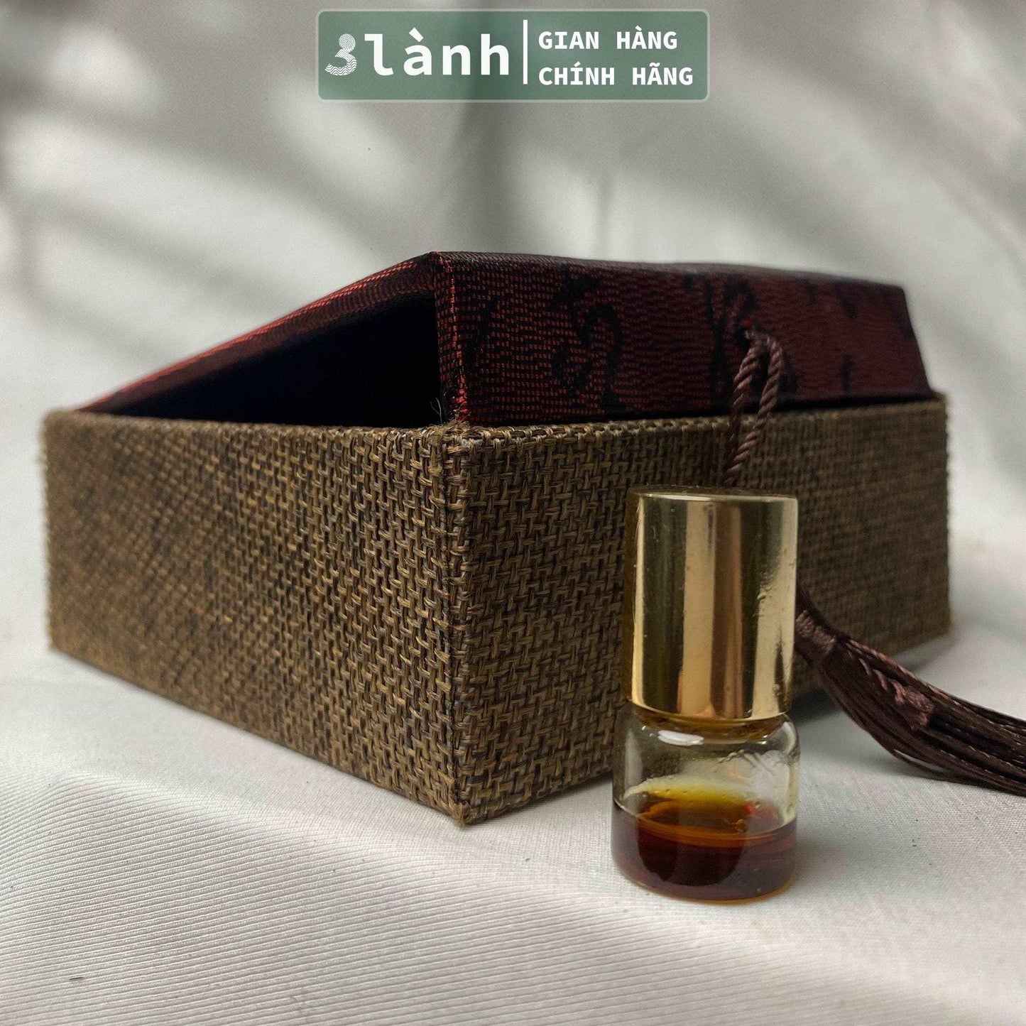 Nước Hoa Trầm Hương Tự Nhiên 100% 3 Lành 1ml Không Hóa Chất Thơm Dịu Giữ Mùi Lâu Mùi Trầm Hương Đặc Trưng 15 Năm Trầm - 3 Lanh